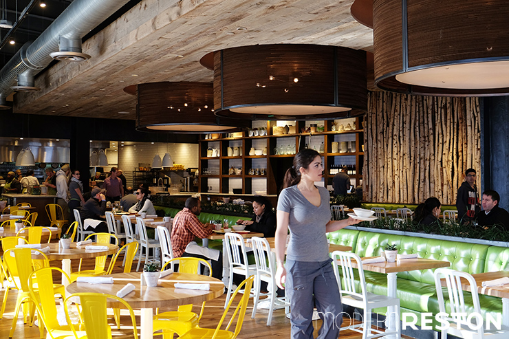 True Food Kitchen: A Restaurant in the Mosaic District Based On Dr